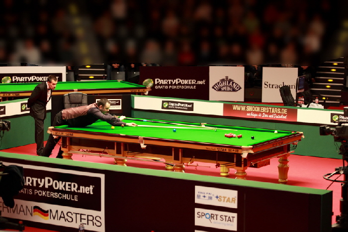 Stephen Maguire